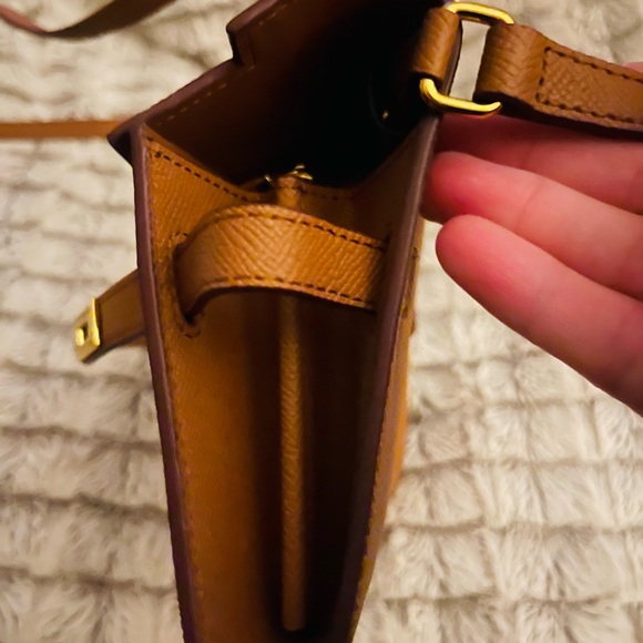 Tan/ Gold Lookalike Epson Kelly Wallet To Go Gold Leather Clutch - Picture 7 of 8